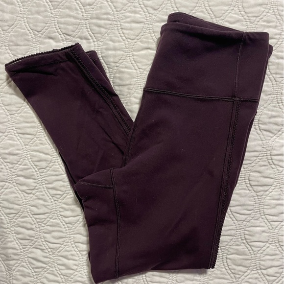 LULULEMON-Deep Breath Crop (21" )
Black Cherry - Picture 3 of 7